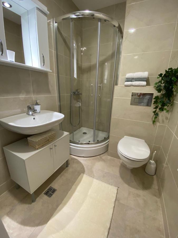 Stars Lux Apartment *